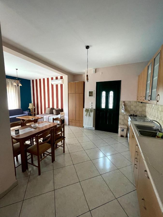 Marina'S Spacious Family Apartment Kavala Exterior photo